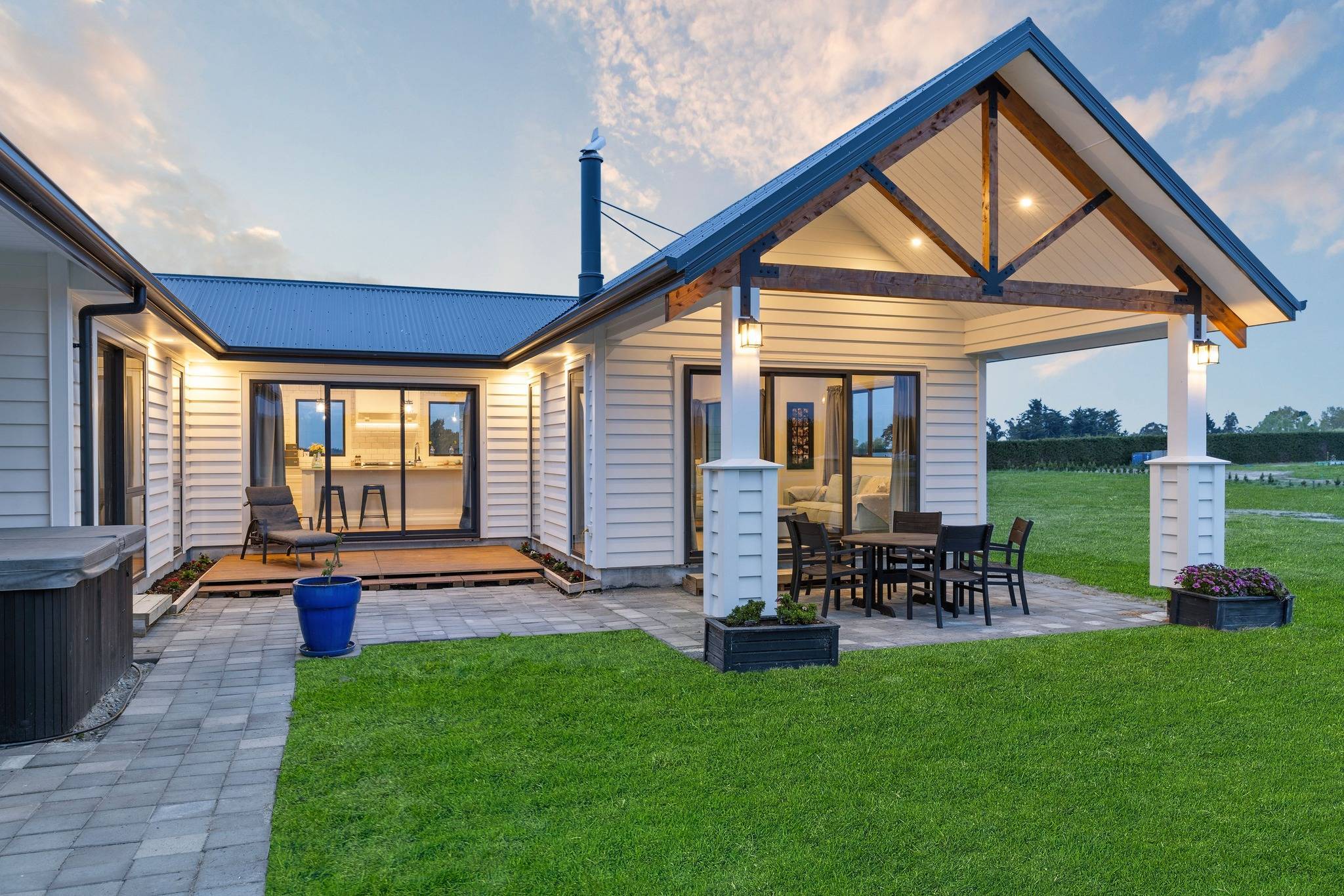 Founded by Dan Keenan, we distinguish ourselves from most builders through our unwavering commitment to building strong connections